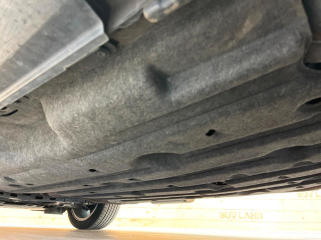 ヴェゼル ハイブリッドＲＳ・ホンダセンシング　純正ＳＤナビ　バックカメラ　衝突被害軽減システム　禁煙車　ハーフレザーシート　スマートキー　ＬＥＤヘッド　ビルトインＥＴＣ　純正１８インチアルミ　車線逸脱警報　オートライト　デュアルエアコン（21枚目）