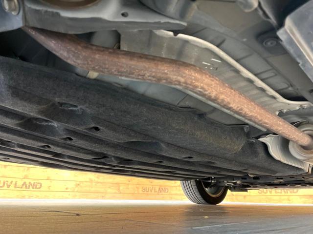 ヴェゼル ハイブリッドＲＳ・ホンダセンシング　純正ＳＤナビ　バックカメラ　衝突被害軽減システム　禁煙車　ハーフレザーシート　スマートキー　ＬＥＤヘッド　ビルトインＥＴＣ　純正１８インチアルミ　車線逸脱警報　オートライト　デュアルエアコン（22枚目）