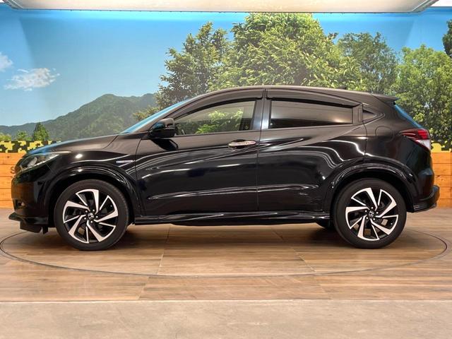 ヴェゼル ハイブリッドＲＳ・ホンダセンシング　純正ＳＤナビ　バックカメラ　衝突被害軽減システム　禁煙車　ハーフレザーシート　スマートキー　ＬＥＤヘッド　ビルトインＥＴＣ　純正１８インチアルミ　車線逸脱警報　オートライト　デュアルエアコン（25枚目）