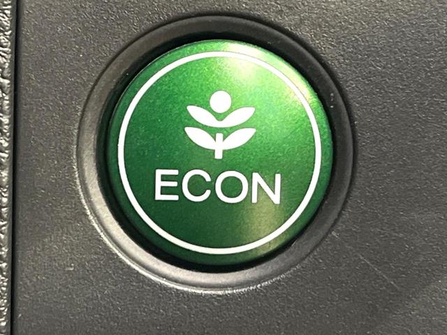 ヴェゼル ハイブリッドＲＳ・ホンダセンシング　純正ＳＤナビ　バックカメラ　衝突被害軽減システム　禁煙車　ハーフレザーシート　スマートキー　ＬＥＤヘッド　ビルトインＥＴＣ　純正１８インチアルミ　車線逸脱警報　オートライト　デュアルエアコン（43枚目）