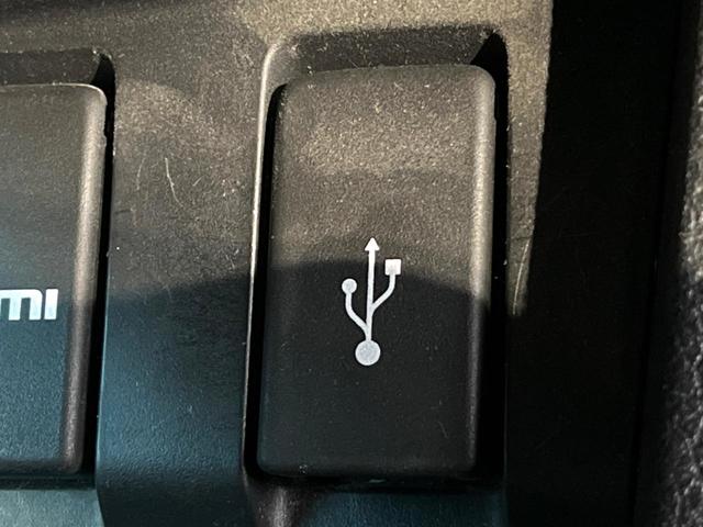 ヴェゼル ハイブリッドＲＳ・ホンダセンシング　純正ＳＤナビ　バックカメラ　衝突被害軽減システム　禁煙車　ハーフレザーシート　スマートキー　ＬＥＤヘッド　ビルトインＥＴＣ　純正１８インチアルミ　車線逸脱警報　オートライト　デュアルエアコン（46枚目）