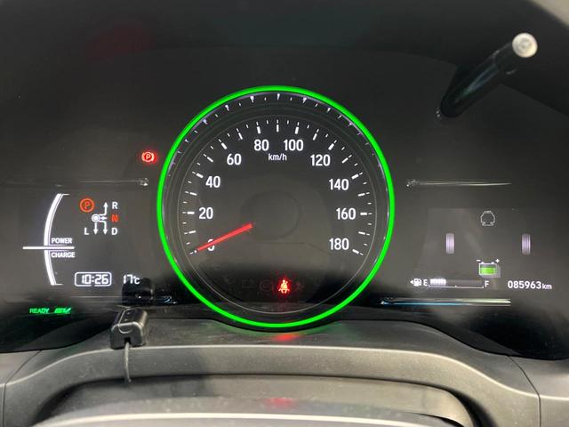 ヴェゼル ハイブリッドＲＳ・ホンダセンシング　純正ＳＤナビ　バックカメラ　衝突被害軽減システム　禁煙車　ハーフレザーシート　スマートキー　ＬＥＤヘッド　ビルトインＥＴＣ　純正１８インチアルミ　車線逸脱警報　オートライト　デュアルエアコン（50枚目）