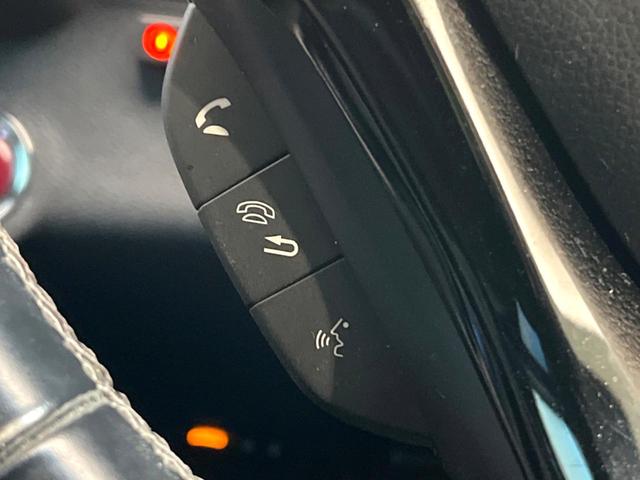 ヴェゼル ハイブリッドＲＳ・ホンダセンシング　純正ＳＤナビ　バックカメラ　衝突被害軽減システム　禁煙車　ハーフレザーシート　スマートキー　ＬＥＤヘッド　ビルトインＥＴＣ　純正１８インチアルミ　車線逸脱警報　オートライト　デュアルエアコン（56枚目）