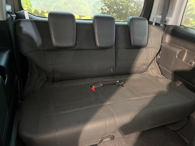 ステップワゴンスパーダ Ｚ　クールスピリット　禁煙車　両側電動ドア　純正ＳＤナビ　後席モニター　バックカメラ　　ハーフレザーシート　スマートキー　ＨＩＤヘッド　ビルトインＥＴＣ　クルコン　純正１７インチアルミ　オートライト　オートエアコン（10枚目）