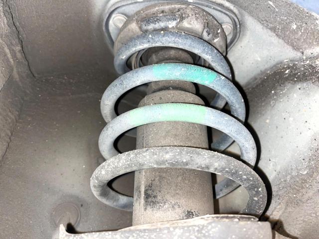 ステップワゴンスパーダ Ｚ　クールスピリット　禁煙車　両側電動ドア　純正ＳＤナビ　後席モニター　バックカメラ　　ハーフレザーシート　スマートキー　ＨＩＤヘッド　ビルトインＥＴＣ　クルコン　純正１７インチアルミ　オートライト　オートエアコン（19枚目）