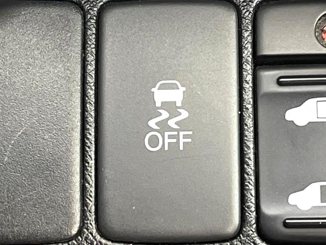 ステップワゴンスパーダ Ｚ　クールスピリット　禁煙車　両側電動ドア　純正ＳＤナビ　後席モニター　バックカメラ　　ハーフレザーシート　スマートキー　ＨＩＤヘッド　ビルトインＥＴＣ　クルコン　純正１７インチアルミ　オートライト　オートエアコン（36枚目）