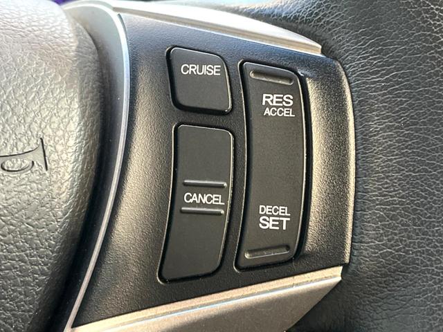 ステップワゴンスパーダ Ｚ　クールスピリット　禁煙車　両側電動ドア　純正ＳＤナビ　後席モニター　バックカメラ　　ハーフレザーシート　スマートキー　ＨＩＤヘッド　ビルトインＥＴＣ　クルコン　純正１７インチアルミ　オートライト　オートエアコン（43枚目）