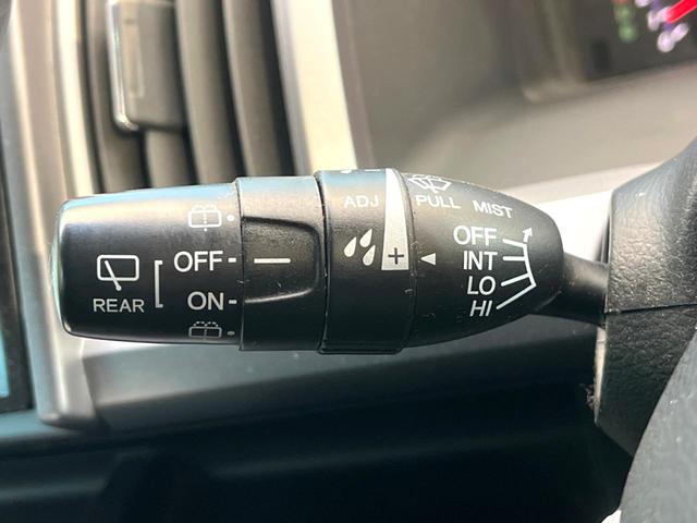 ステップワゴンスパーダ Ｚ　クールスピリット　禁煙車　両側電動ドア　純正ＳＤナビ　後席モニター　バックカメラ　　ハーフレザーシート　スマートキー　ＨＩＤヘッド　ビルトインＥＴＣ　クルコン　純正１７インチアルミ　オートライト　オートエアコン（45枚目）