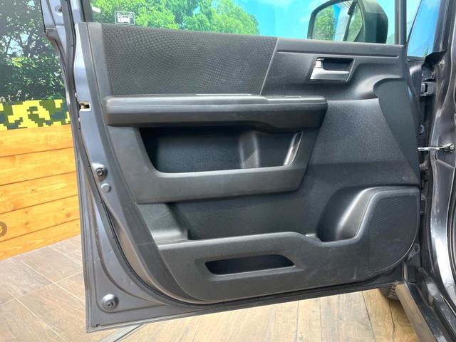 ステップワゴンスパーダ Ｚ　クールスピリット　禁煙車　両側電動ドア　純正ＳＤナビ　後席モニター　バックカメラ　　ハーフレザーシート　スマートキー　ＨＩＤヘッド　ビルトインＥＴＣ　クルコン　純正１７インチアルミ　オートライト　オートエアコン（48枚目）