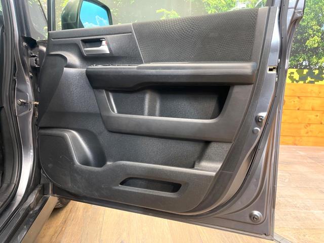 ステップワゴンスパーダ Ｚ　クールスピリット　禁煙車　両側電動ドア　純正ＳＤナビ　後席モニター　バックカメラ　　ハーフレザーシート　スマートキー　ＨＩＤヘッド　ビルトインＥＴＣ　クルコン　純正１７インチアルミ　オートライト　オートエアコン（49枚目）