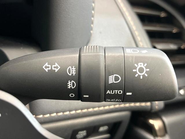 アルファードハイブリッド Ｚ　禁煙車　ガラスルーフ　後席モニター　全周囲カメラ　衝突被害軽減システム　レーダークルーズ　電動リアゲート　レザーシート　前席シートエアコン　前後席パワーシート　コーナーセンサー　スマートキー（66枚目）