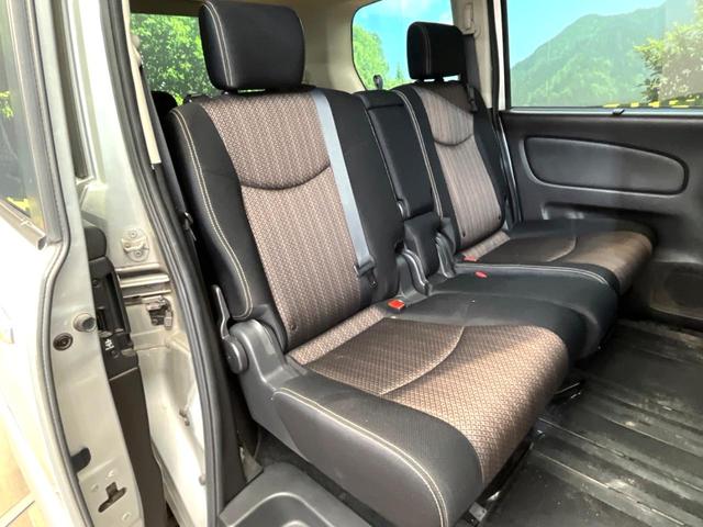 セレナ ハイウェイスター　Ｖセレ＋セーフティ　ＳＨＶ　Ａセフ　禁煙車　両側電動ドア　純正ＳＤナビ　後席モニター　全周囲カメラ　衝突被害軽減システム　コーナーセンサー　スマートキー　ＨＩＤヘッド　ＥＴＣ　クルコン　純正１６インチアルミ　オートライト（9枚目）