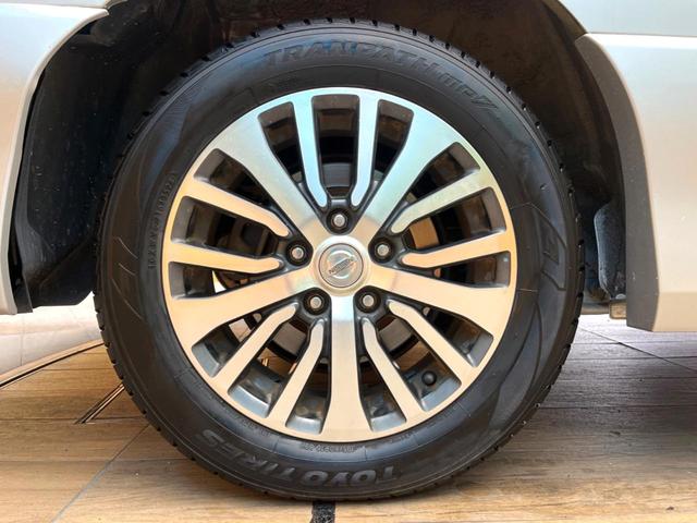 セレナ ハイウェイスター　Ｖセレ＋セーフティ　ＳＨＶ　Ａセフ　禁煙車　両側電動ドア　純正ＳＤナビ　後席モニター　全周囲カメラ　衝突被害軽減システム　コーナーセンサー　スマートキー　ＨＩＤヘッド　ＥＴＣ　クルコン　純正１６インチアルミ　オートライト（33枚目）