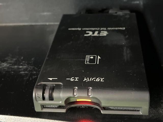 セレナ ハイウェイスター　Ｖセレ＋セーフティ　ＳＨＶ　Ａセフ　禁煙車　両側電動ドア　純正ＳＤナビ　後席モニター　全周囲カメラ　衝突被害軽減システム　コーナーセンサー　スマートキー　ＨＩＤヘッド　ＥＴＣ　クルコン　純正１６インチアルミ　オートライト（37枚目）