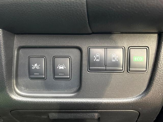 セレナ ハイウェイスター　Ｖセレ＋セーフティ　ＳＨＶ　Ａセフ　禁煙車　両側電動ドア　純正ＳＤナビ　後席モニター　全周囲カメラ　衝突被害軽減システム　コーナーセンサー　スマートキー　ＨＩＤヘッド　ＥＴＣ　クルコン　純正１６インチアルミ　オートライト（41枚目）