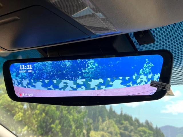 アルファード ２．５Ｓ　禁煙車　両側電動ドア　ＳＤナビ　後席モニター　バックカメラ　衝突被害軽減システム　コーナーセンサー　スマートキー　ＬＥＤヘッド　ビルトインＥＴＣ　純正１８インチアルミ　オートハイビーム　オートライト（7枚目）