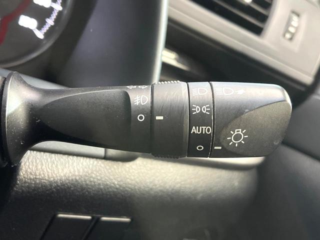 アルファード ２．５Ｓ　禁煙車　両側電動ドア　ＳＤナビ　後席モニター　バックカメラ　衝突被害軽減システム　コーナーセンサー　スマートキー　ＬＥＤヘッド　ビルトインＥＴＣ　純正１８インチアルミ　オートハイビーム　オートライト（48枚目）