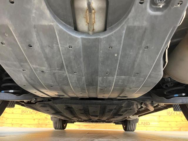 ヴェゼル ハイブリッドＺ　禁煙車　純正ＳＤナビ　バックカメラ　衝突被害軽減システム　ハーフレザーシート　スマートキー　ＬＥＤヘッド　ビルトインＥＴＣ　クルコン　純正１７インチアルミ　オートライト　デュアルエアコン（19枚目）