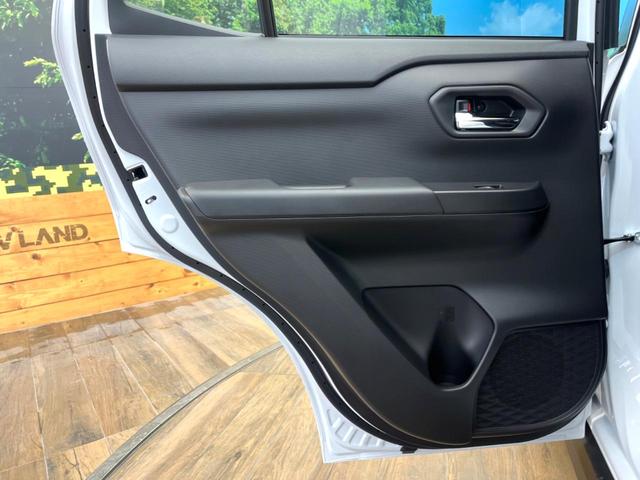 ライズ Z 登録済未使用車 禁煙車 全周囲カメラ 衝突被害軽減システム レーダークルーズ コーナーセンサー スマートキー LEDヘッド 純正17インチアルミ オートハイビーム 車線逸脱警報 オートライト(33枚目)