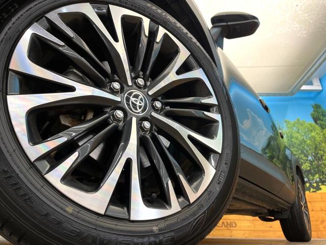 ヤリスクロス ハイブリッドZ アドベンチャー 衝突被害軽減システム 禁煙車 全周囲カメラ 電動リアゲート ハーフレザーシート パワーシート ドラレコ コーナーセンサー スマートキー LEDヘッド ETC2.0 純正18インチアルミ(13枚目)