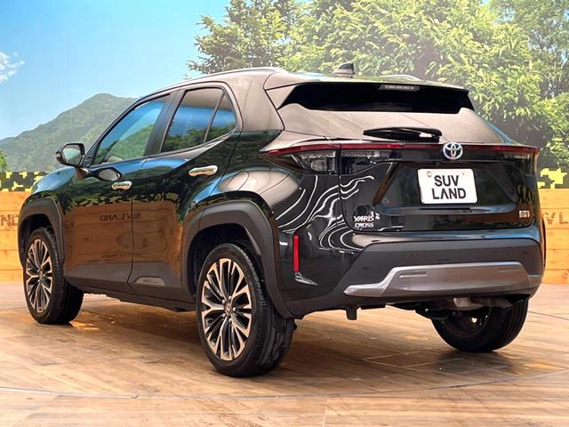 ヤリスクロス ハイブリッドZ アドベンチャー 衝突被害軽減システム 禁煙車 全周囲カメラ 電動リアゲート ハーフレザーシート パワーシート ドラレコ コーナーセンサー スマートキー LEDヘッド ETC2.0 純正18インチアルミ(24枚目)