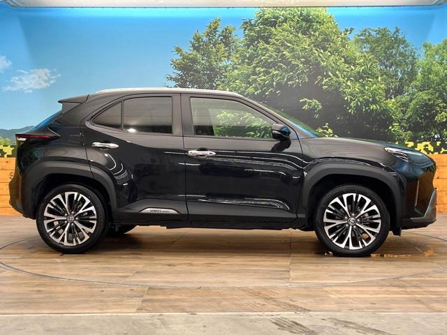 ヤリスクロス ハイブリッドZ アドベンチャー 衝突被害軽減システム 禁煙車 全周囲カメラ 電動リアゲート ハーフレザーシート パワーシート ドラレコ コーナーセンサー スマートキー LEDヘッド ETC2.0 純正18インチアルミ(26枚目)