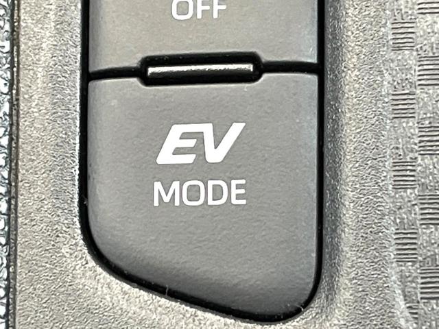 ヤリスクロス ハイブリッドZ アドベンチャー 衝突被害軽減システム 禁煙車 全周囲カメラ 電動リアゲート ハーフレザーシート パワーシート ドラレコ コーナーセンサー スマートキー LEDヘッド ETC2.0 純正18インチアルミ(43枚目)