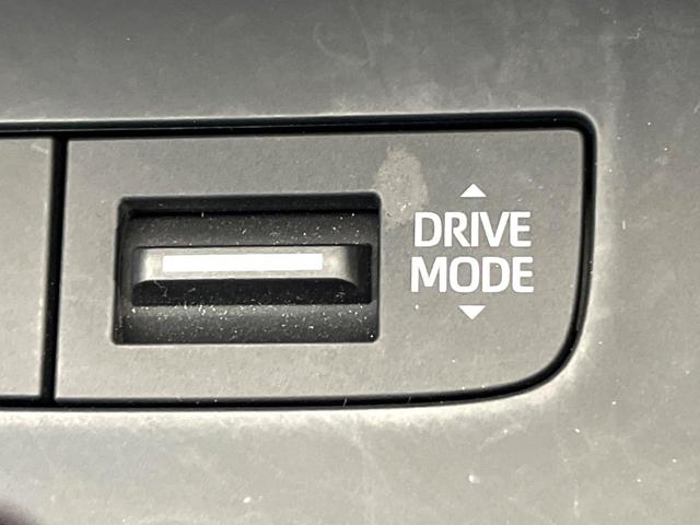 ハリアー Ｚ　レザーパッケージ　１２．３インチディスプレイオーディオ　トヨタセーフティセンス　全周囲カメラ　モデリスタ　禁煙車　電動リアゲート　レザーシート　前席シートエアコン　ドラレコ　コーナーセンサー　ＬＥＤヘッド　ＥＴＣ２．０（69枚目）