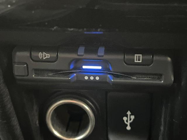 デリカＤ：５ Ｐ　４ＷＤ　禁煙車　ディーゼル（軽油）　両側電動ドア　純正ＳＤナビ　バックカメラ　衝突被害軽減システム　電動リアゲート　パワーシート　ドラレコ　スマートキー　ＬＥＤヘッド　ビルトインＥＴＣ（72枚目）