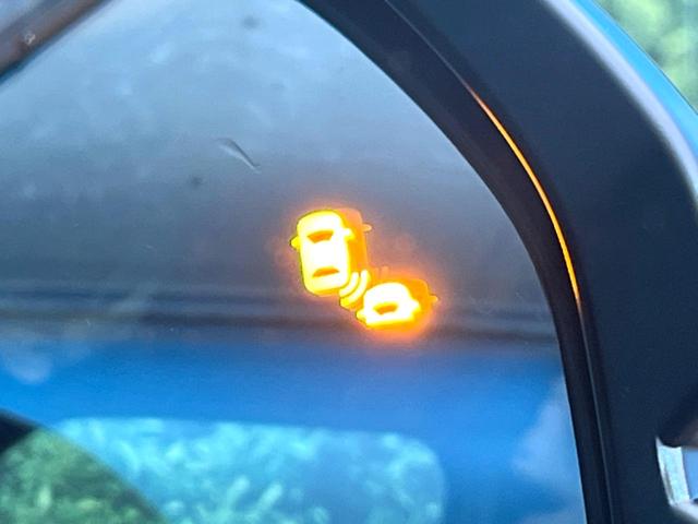 ステップワゴン ｅ：ＨＥＶスパーダ　登録済未使用車　両側電動スライドドア　ブラインドスポットインフォメーション　シートヒーター　電動リアゲート　レーダークルーズ　パドルシフト　ＵＳＢ入力端子　純正１６インチアルミ　ＬＥＤヘッド（4枚目）