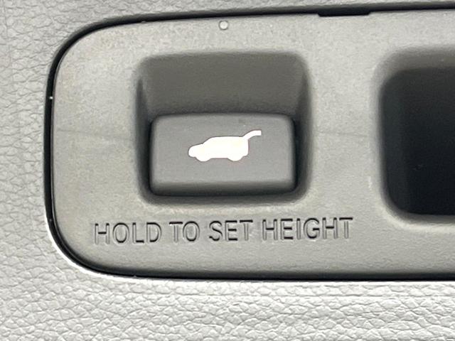 ステップワゴン ｅ：ＨＥＶスパーダ　登録済未使用車　両側電動スライドドア　ブラインドスポットインフォメーション　シートヒーター　電動リアゲート　レーダークルーズ　パドルシフト　ＵＳＢ入力端子　純正１６インチアルミ　ＬＥＤヘッド（5枚目）