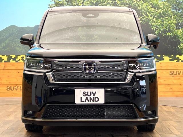 ステップワゴン ｅ：ＨＥＶスパーダ　登録済未使用車　両側電動スライドドア　ブラインドスポットインフォメーション　シートヒーター　電動リアゲート　レーダークルーズ　パドルシフト　ＵＳＢ入力端子　純正１６インチアルミ　ＬＥＤヘッド（15枚目）