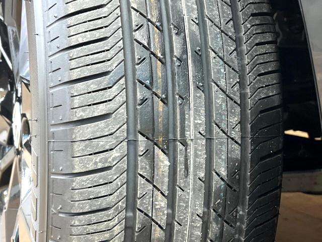 ステップワゴン ｅ：ＨＥＶスパーダ　登録済未使用車　両側電動スライドドア　ブラインドスポットインフォメーション　シートヒーター　電動リアゲート　レーダークルーズ　パドルシフト　ＵＳＢ入力端子　純正１６インチアルミ　ＬＥＤヘッド（31枚目）