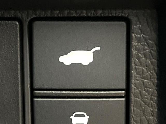 ステップワゴン ｅ：ＨＥＶスパーダ　登録済未使用車　両側電動スライドドア　ブラインドスポットインフォメーション　シートヒーター　電動リアゲート　レーダークルーズ　パドルシフト　ＵＳＢ入力端子　純正１６インチアルミ　ＬＥＤヘッド（39枚目）