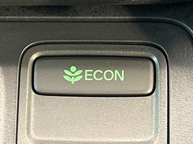 ステップワゴン ｅ：ＨＥＶスパーダ　登録済未使用車　両側電動スライドドア　ブラインドスポットインフォメーション　シートヒーター　電動リアゲート　レーダークルーズ　パドルシフト　ＵＳＢ入力端子　純正１６インチアルミ　ＬＥＤヘッド（48枚目）