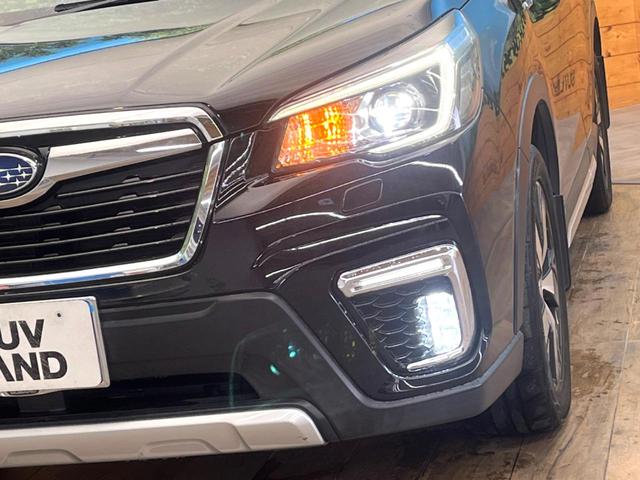 フォレスター アドバンス　純正ナビ　サイド・バックカメラ　アイサイト　レーダークルーズ　電動リアゲート　レザーシート　全席シートヒーター　ドラレコ　コーナーセンサー　スマートキー　ＬＥＤヘッド　ビルトインＥＴＣ（12枚目）