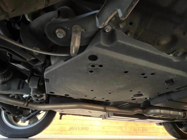 フォレスター アドバンス　純正ナビ　サイド・バックカメラ　アイサイト　レーダークルーズ　電動リアゲート　レザーシート　全席シートヒーター　ドラレコ　コーナーセンサー　スマートキー　ＬＥＤヘッド　ビルトインＥＴＣ（21枚目）