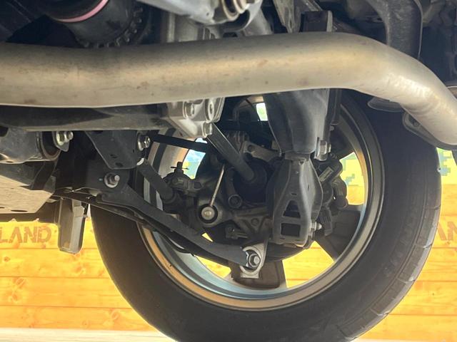 フォレスター アドバンス　純正ナビ　サイド・バックカメラ　アイサイト　レーダークルーズ　電動リアゲート　レザーシート　全席シートヒーター　ドラレコ　コーナーセンサー　スマートキー　ＬＥＤヘッド　ビルトインＥＴＣ（22枚目）