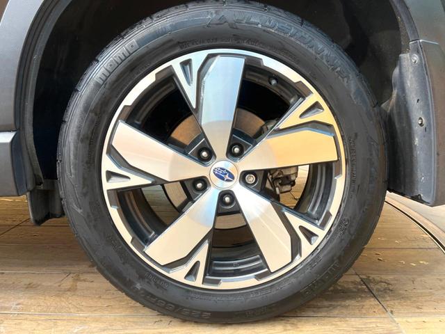 フォレスター アドバンス　純正ナビ　サイド・バックカメラ　アイサイト　レーダークルーズ　電動リアゲート　レザーシート　全席シートヒーター　ドラレコ　コーナーセンサー　スマートキー　ＬＥＤヘッド　ビルトインＥＴＣ（24枚目）