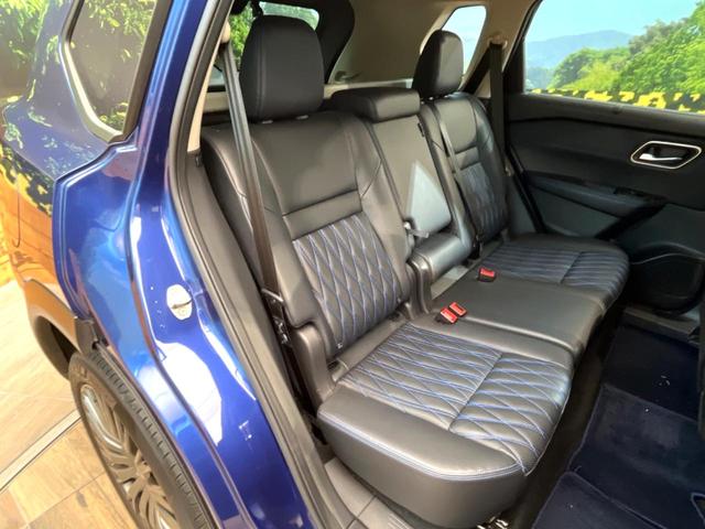 エクストレイル オーテック e-4ORCE アドバンスドパッケージ 純正12.3型ナビ 全周囲カメラ 4WD プロパイロット レーダークルーズ 電動リアゲート レザーシート 全席シートヒーター ドラレコ コーナーセンサー スマートキー LEDヘッド フルセグTV(9枚目)