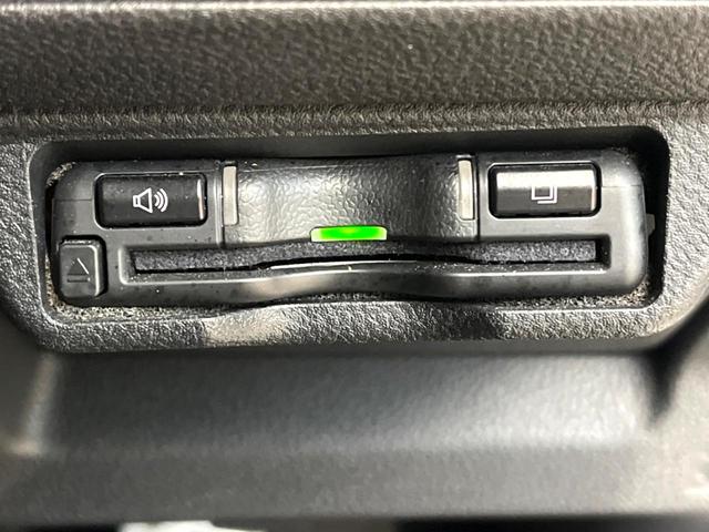 レヴォーグ ＧＴ－Ｈ　ＥＸ　１１．６インチナビ　４ＷＤ　サイド・バックカメラ　衝突被害軽減システム　レーダークルーズ　電動リアゲート　全席シートヒーター　ドラレコ　コーナーセンサー　スマートキー　ＬＥＤヘッド　ビルトインＥＴＣ（6枚目）