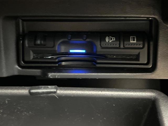 セレナ ハイウェイスター　ＶセレクションＩＩ　純正９型ナビ　両側電動ドア　後席モニター　全周囲カメラ　衝突被害軽減システム　レーダークルーズ　ドラレコ　コーナーセンサー　スマートキー　ＬＥＤヘッド　ビルトインＥＴＣ　純正１６インチアルミ（7枚目）