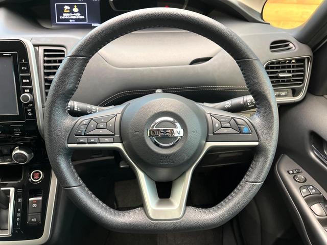 セレナ ハイウェイスター　ＶセレクションＩＩ　純正９型ナビ　両側電動ドア　後席モニター　全周囲カメラ　衝突被害軽減システム　レーダークルーズ　ドラレコ　コーナーセンサー　スマートキー　ＬＥＤヘッド　ビルトインＥＴＣ　純正１６インチアルミ（12枚目）