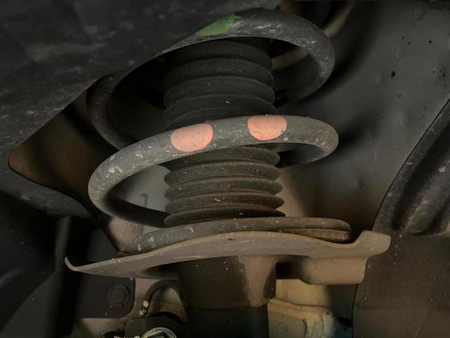 セレナ ハイウェイスター　ＶセレクションＩＩ　純正９型ナビ　両側電動ドア　後席モニター　全周囲カメラ　衝突被害軽減システム　レーダークルーズ　ドラレコ　コーナーセンサー　スマートキー　ＬＥＤヘッド　ビルトインＥＴＣ　純正１６インチアルミ（21枚目）