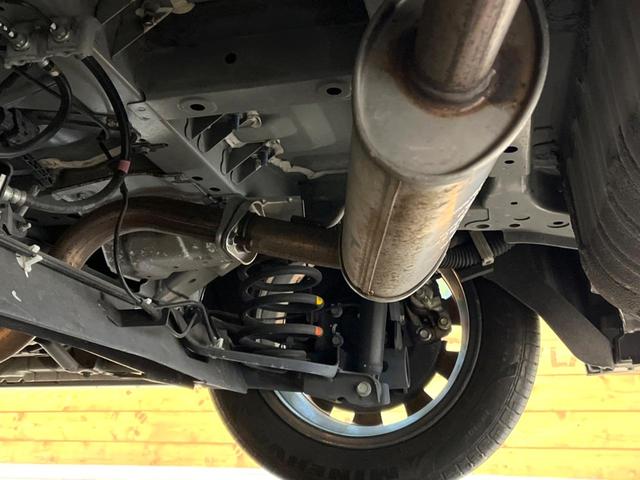 セレナ ハイウェイスター　ＶセレクションＩＩ　純正９型ナビ　両側電動ドア　後席モニター　全周囲カメラ　衝突被害軽減システム　レーダークルーズ　ドラレコ　コーナーセンサー　スマートキー　ＬＥＤヘッド　ビルトインＥＴＣ　純正１６インチアルミ（23枚目）