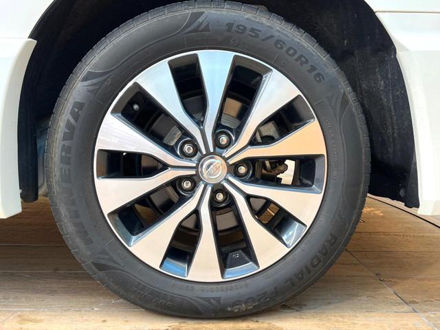 セレナ ハイウェイスター　ＶセレクションＩＩ　純正９型ナビ　両側電動ドア　後席モニター　全周囲カメラ　衝突被害軽減システム　レーダークルーズ　ドラレコ　コーナーセンサー　スマートキー　ＬＥＤヘッド　ビルトインＥＴＣ　純正１６インチアルミ（30枚目）