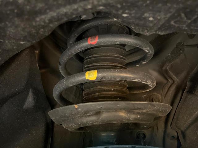 ハリアー Ｚ　１２．３型ディスプレイオーディオ　バックカメラ　ＪＢＬサウンド　セーフティセンス　レーダークルーズ　禁煙車　電動リアゲート　ハーフレザーシート　パワーシート　ドラレコ　コーナーセンサー　ＥＴＣ２．０（20枚目）