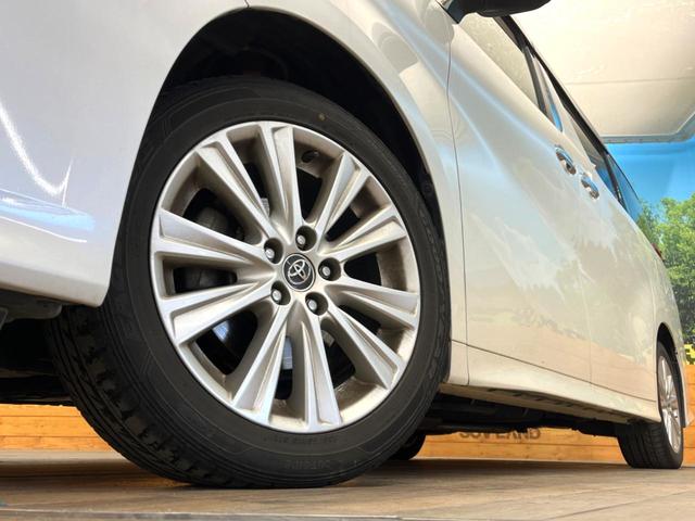 �y�����P�W�C���`�A���~�z�C�[���z�O�ςɃ}�b�`���������A���~�z�C�[���𑕒����Ă���܂��B�e��ЊO�A���~�z�C�[����A�X�^�b�h���X�^�C�����戵�����Ă���܂��B���񂲑��k����������