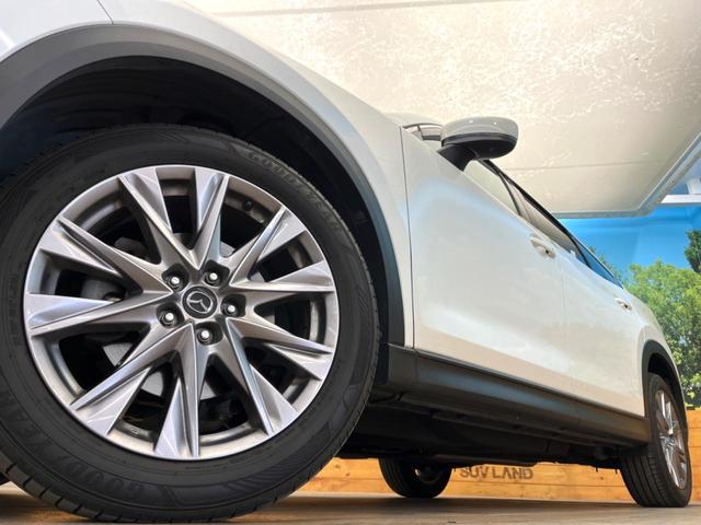 �y�����P�X�C���`�A���~�z�C�[���z�O�ςɃ}�b�`���������A���~�z�C�[���𑕒����Ă���܂��B�e��ЊO�A���~�z�C�[����A�X�^�b�h���X�^�C�����戵�����Ă���܂��B���񂲑��k����������