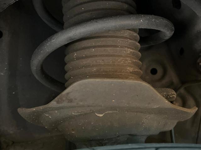 ロッキー プレミアム　禁煙車　スマートアシスト　パノラミックビューモニター　アダプティブクルーズコントロール　ブラインドスポットモニター　前席シートヒーター　ＥＴＣ　ドライブレコーダー　ＬＥＤヘッドライト（20枚目）